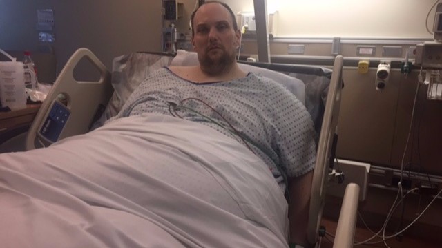 Help Is On The Way For 800 Lb Man Who Hasn T Left Home In 6 Years